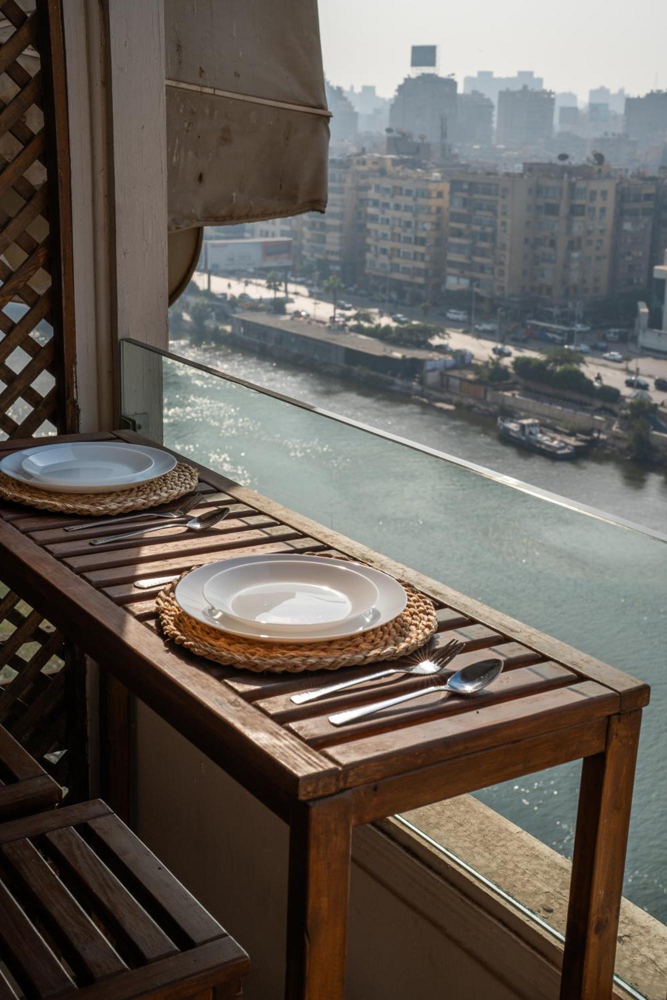 The Nile Vintage Haven Apartment Cairo